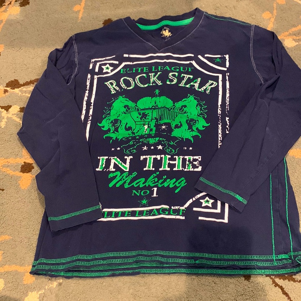 Long sleeve tee